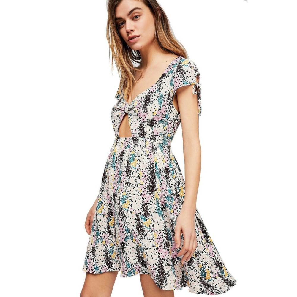 Free People Miss Right Ivory Floral Rayon Keyhole Cut Out Mini Dress LG